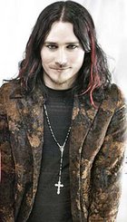 140px-Tuomas_Holopainen.jpg
